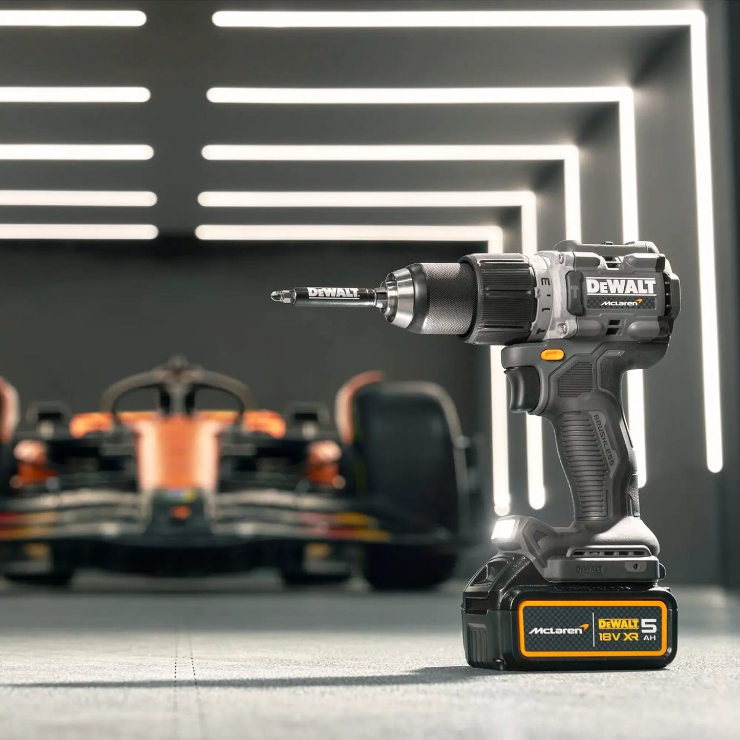 Kit Combo Dewalt McLaren DCK200MP2T-QW 18V 5Ah