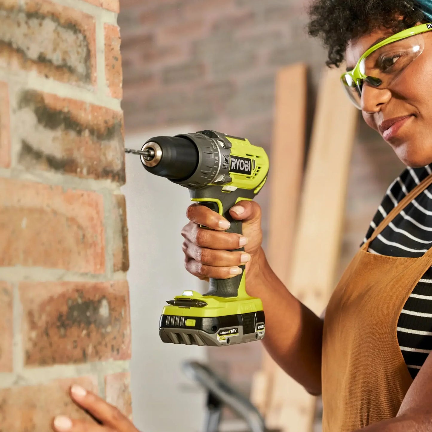 Combo Ryobi RCK183I-242S 18V 2Ah + 4Ah