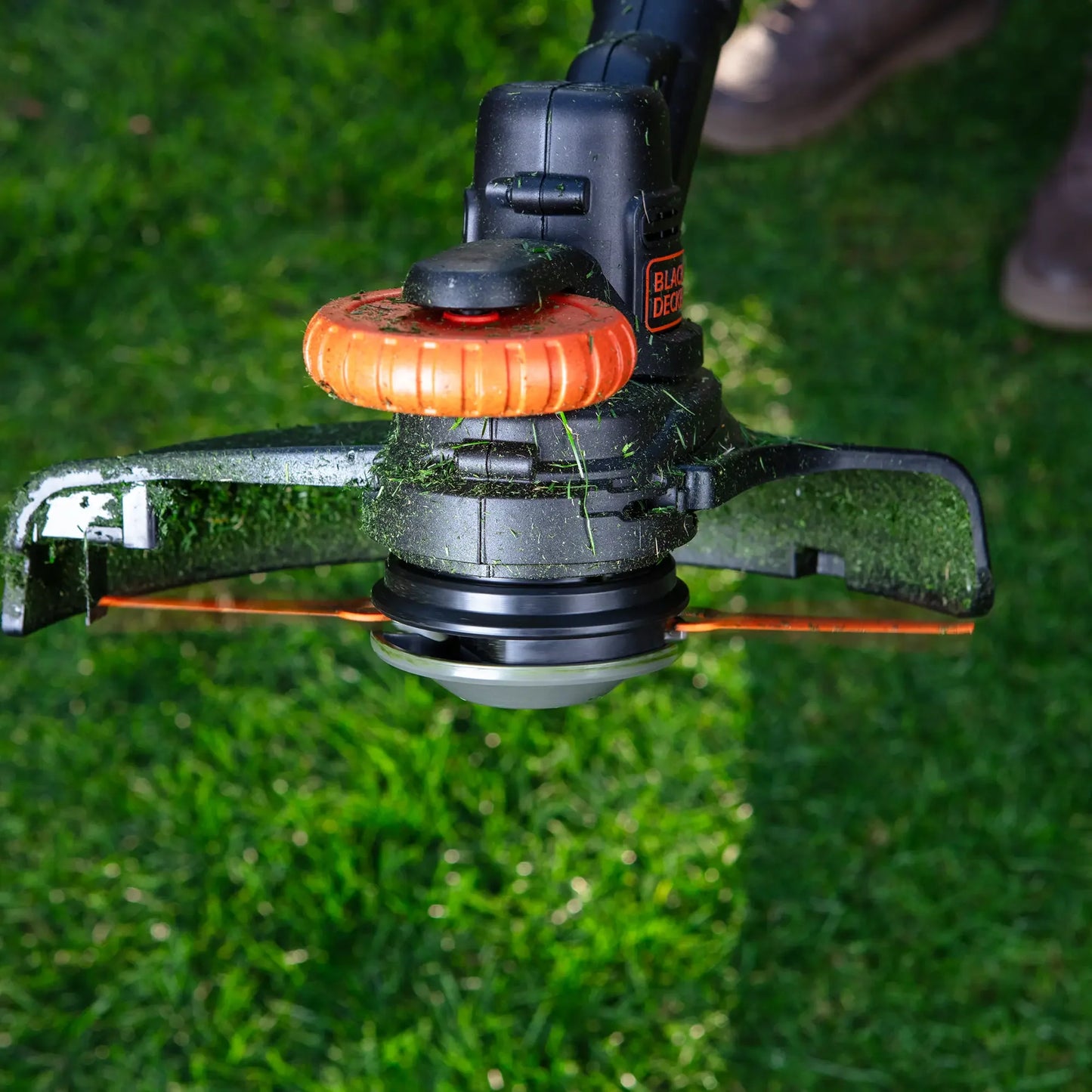 Tagliabordi Black+Decker BCSTR918D1-QW 18V 2Ah