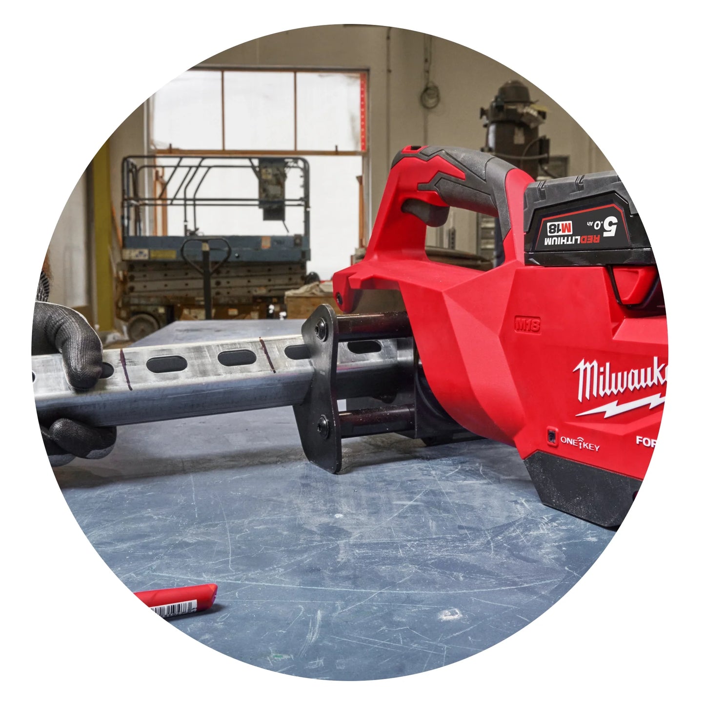 Cesoia per Profilati Milawaukee M18 STSO-0B 18V